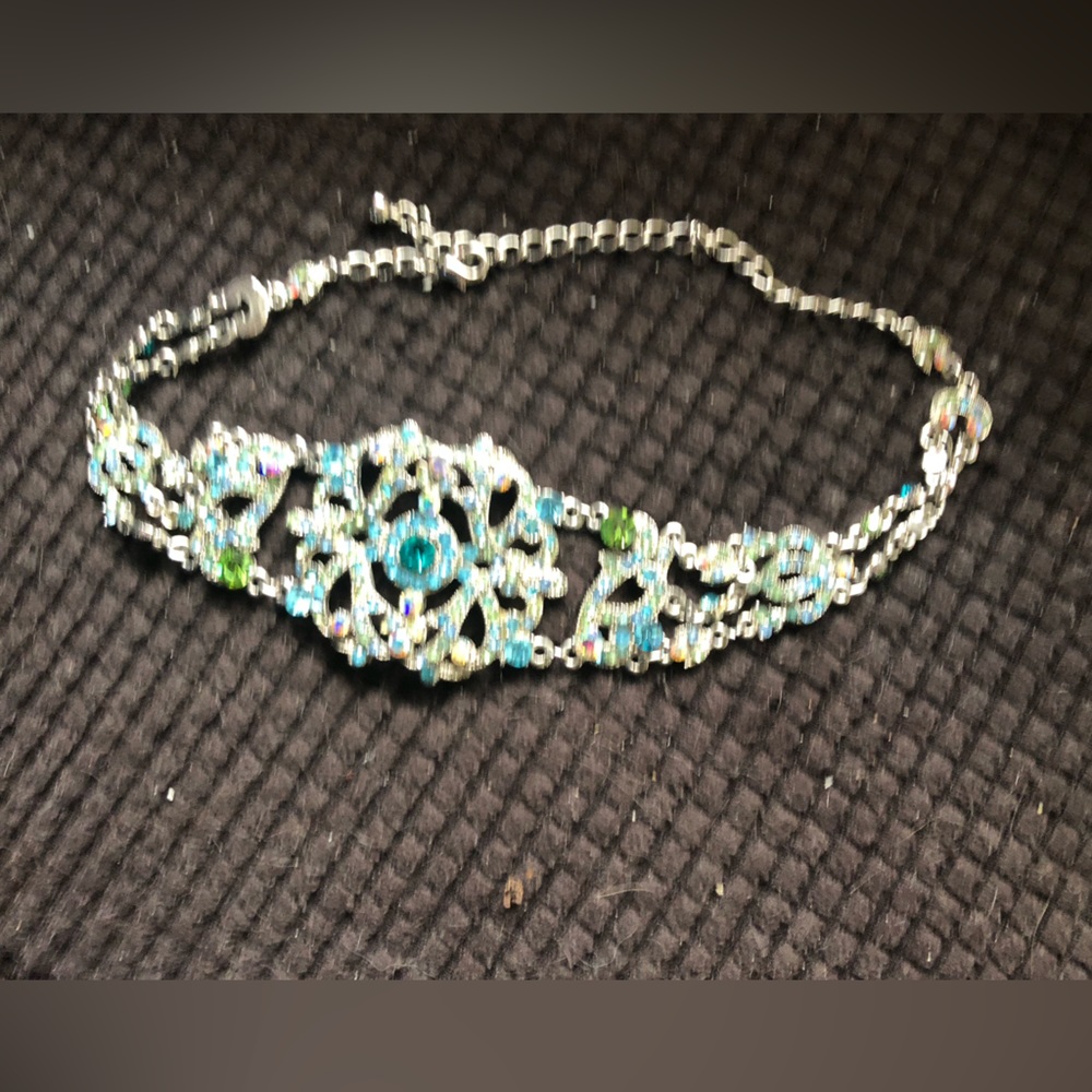 Elaborate Austrian Crystal Costume Necklace- 633 $40 or $35 w/offer